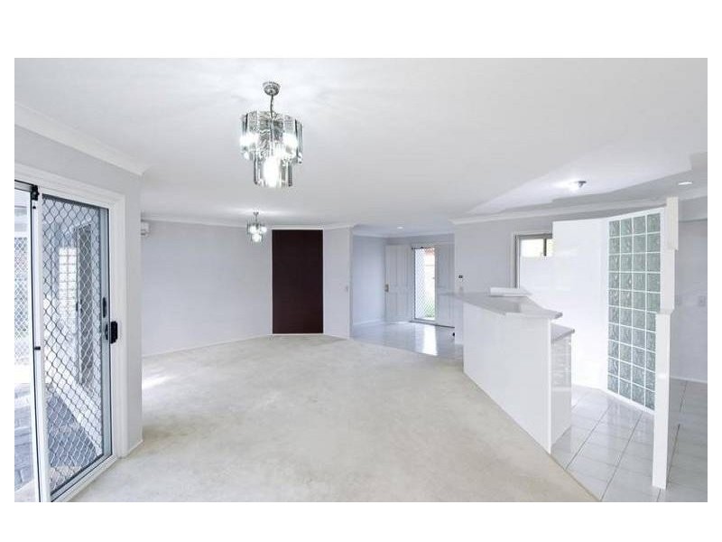 24 Greg Norman Crescent, Parkwood QLD 4214