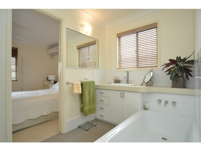 5/31 McMillan Street, Labrador QLD 4215