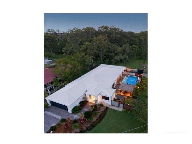 1 Shoe Street, Hope Island QLD 4212