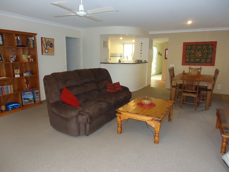 2/30 Birt Avenue, Surfers Paradise QLD 4217