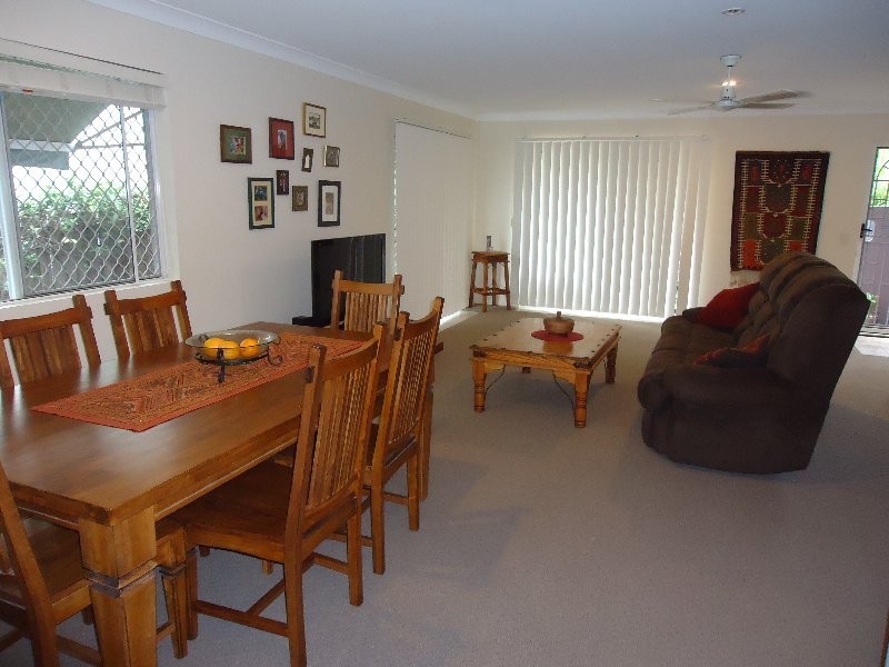 2/30 Birt Avenue, Surfers Paradise QLD 4217