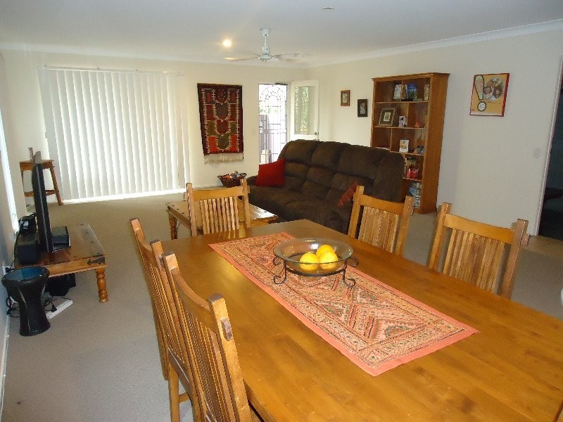 2/30 Birt Avenue, Surfers Paradise QLD 4217