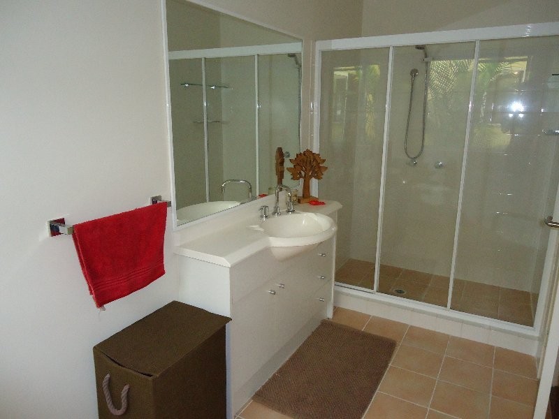 2/30 Birt Avenue, Surfers Paradise QLD 4217