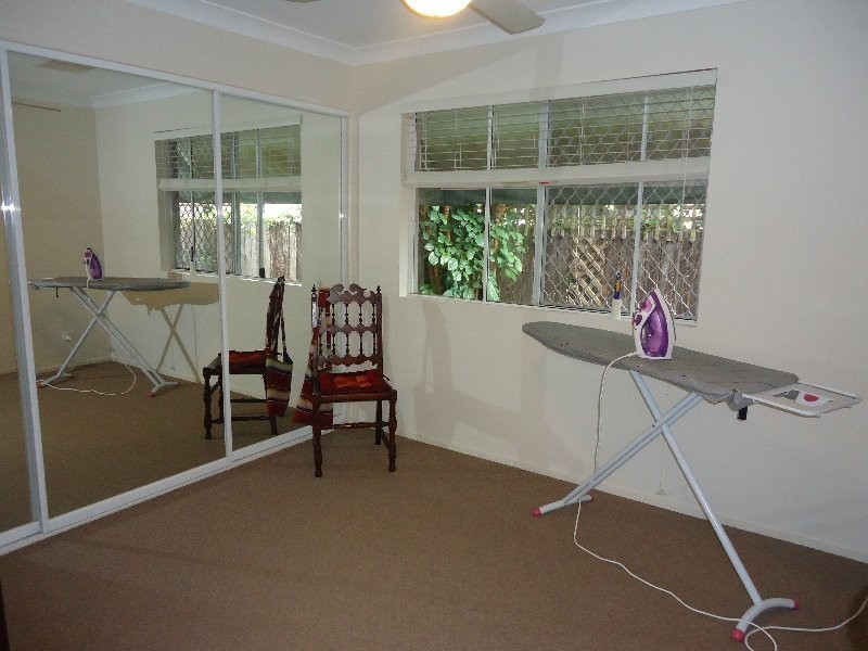 2/30 Birt Avenue, Surfers Paradise QLD 4217