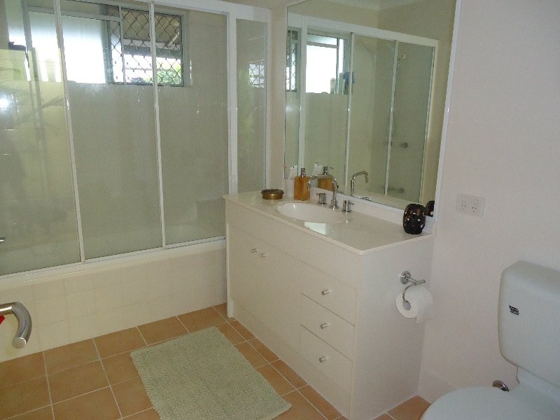 2/30 Birt Avenue, Surfers Paradise QLD 4217