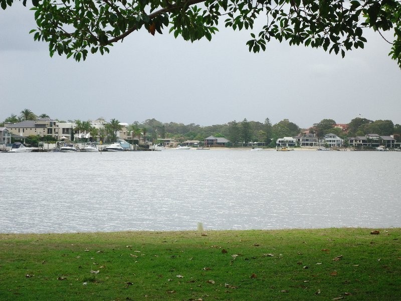 2/30 Birt Avenue, Surfers Paradise QLD 4217