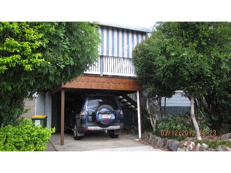 49 Ashbourne Terrace, Biggera Waters QLD 4216