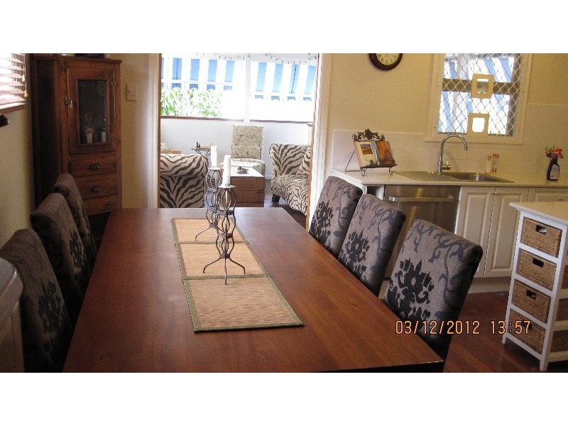 49 Ashbourne Terrace, Biggera Waters QLD 4216