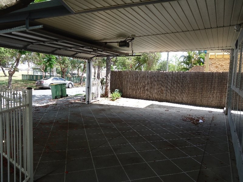 1/5 Perry Place, Biggera Waters QLD 4216