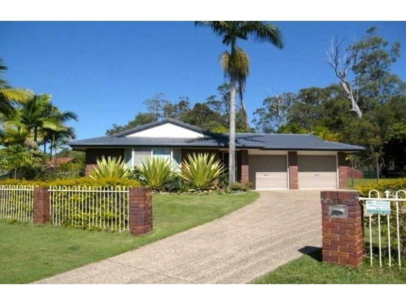 19 Crampton Court, Parkwood QLD 4214