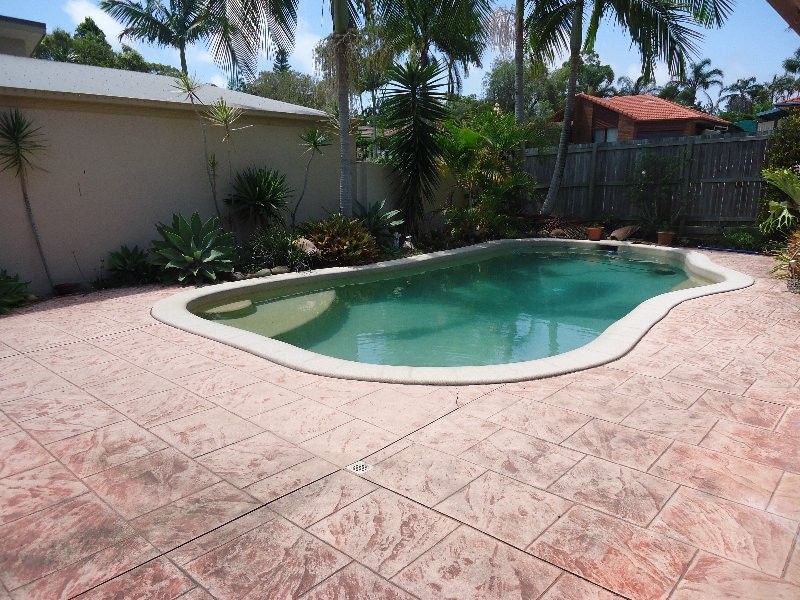 27 Merinda Court, Southport QLD 4215