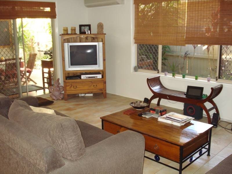 2/14 Gooding Drive, Coombabah QLD 4216