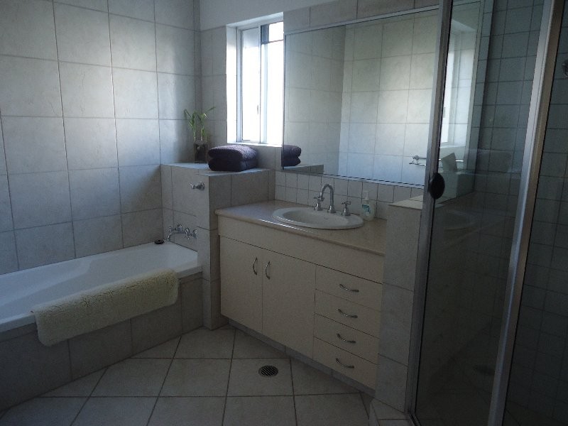 111/1 Lee Road, Runaway Bay QLD 4216