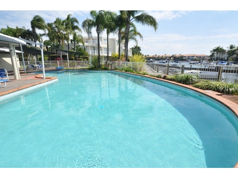 111/1 Lee Road, Runaway Bay QLD 4216