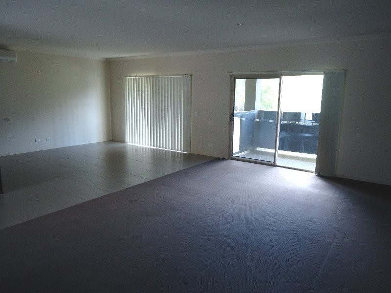 1 Lambert Drive, Maudsland QLD 4210