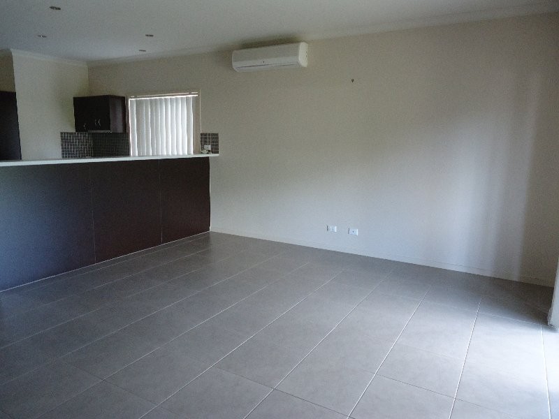 1 Lambert Drive, Maudsland QLD 4210