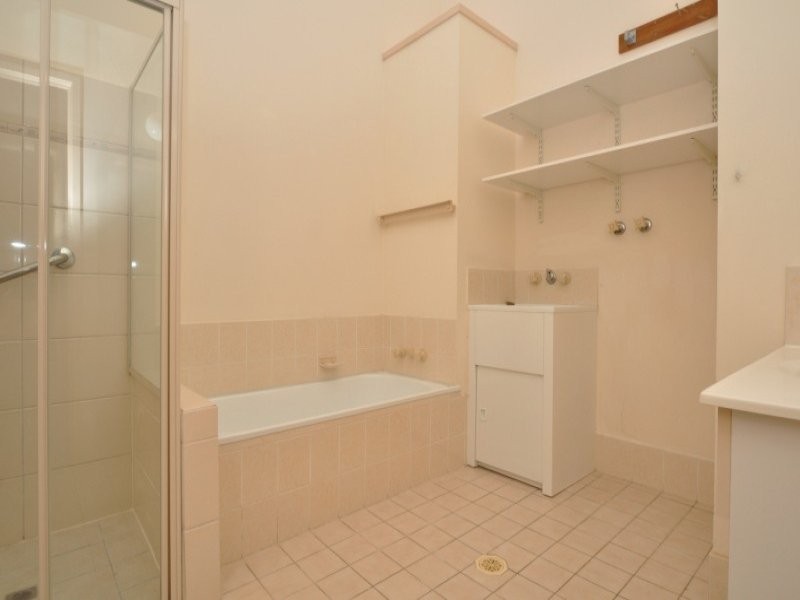 26/71 Olsen Avenue, Labrador QLD 4215