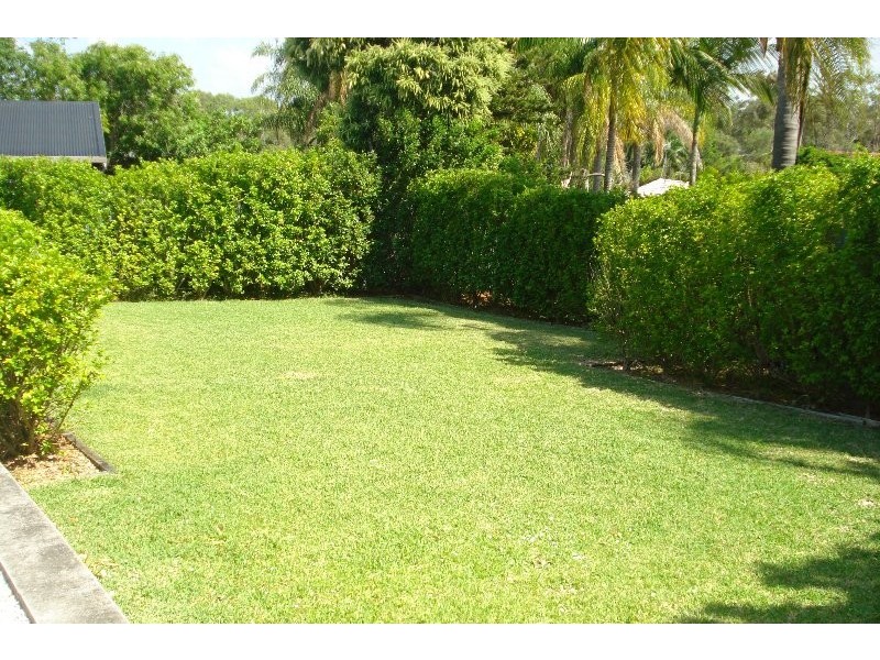 16 Tamworth Drive, Helensvale QLD 4212