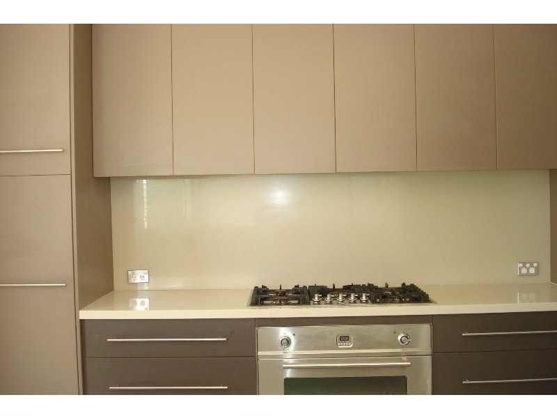 16 Tamworth Drive, Helensvale QLD 4212
