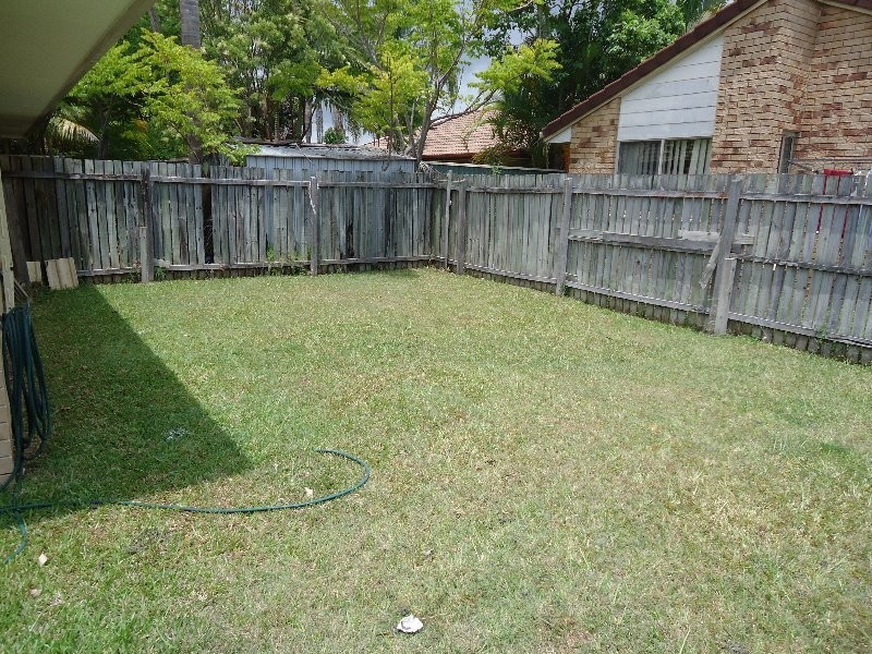 2/7 Hentdale Court, Labrador QLD 4215