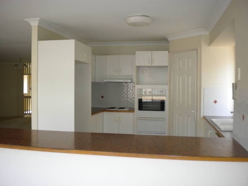 16 Driftwood Place, Parkwood QLD 4214