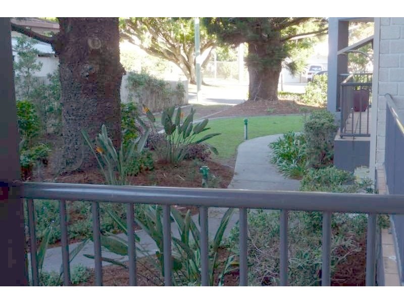 3/25 Walton Street, Southport QLD 4215