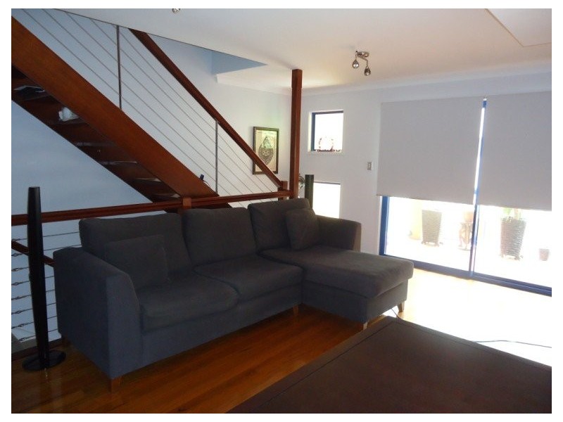 4/12 Brighton Street, Biggera Waters QLD 4216