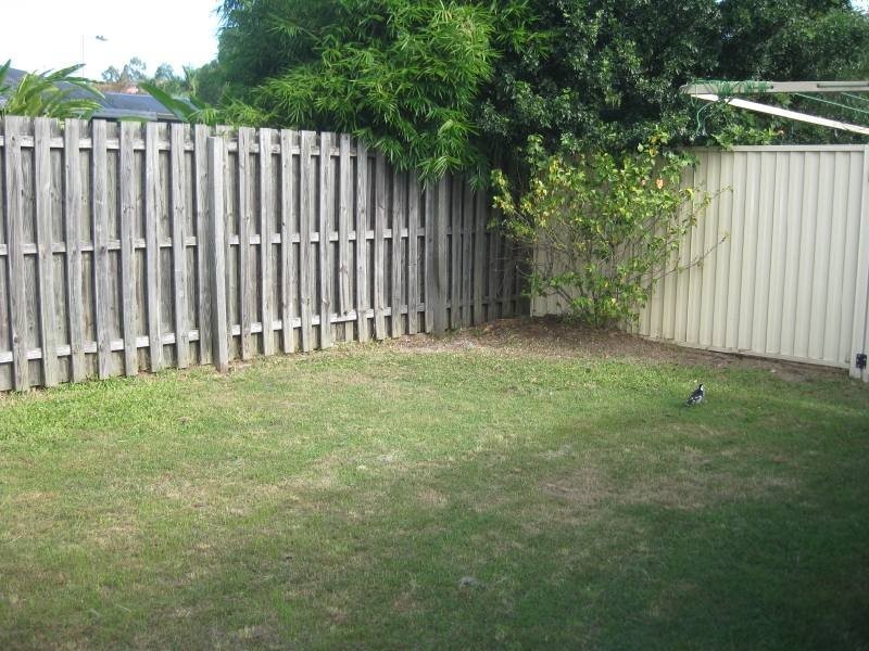 1/1 Coleridge Court, Nerang QLD 4211