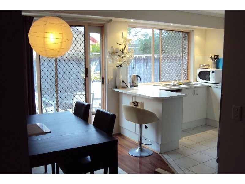 1/5 Melanie Place, Labrador QLD 4215