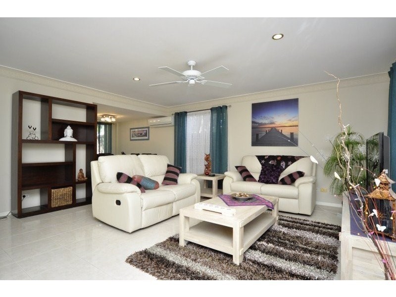 1/348 Oxley Drive, Coombabah QLD 4216