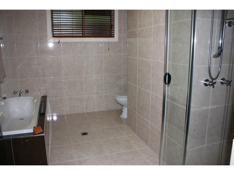 1/348 Oxley Drive, Coombabah QLD 4216