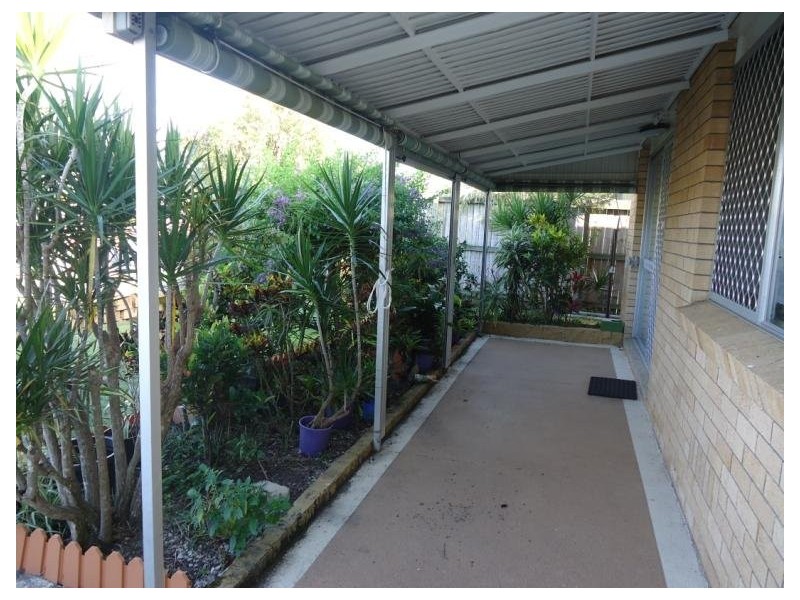 33 Mungera Street, Runaway Bay QLD 4216