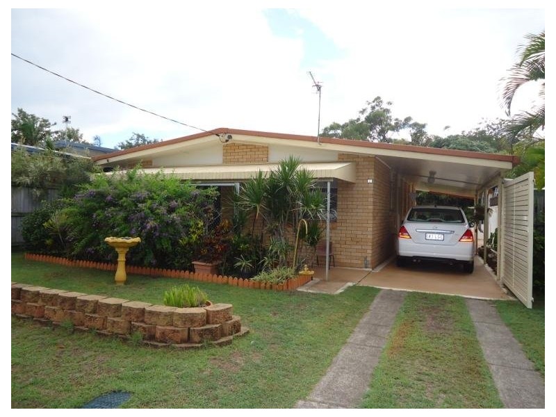 33 Mungera Street, Runaway Bay QLD 4216