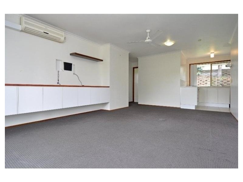 6/8 Village Way, Oxenford QLD 4210