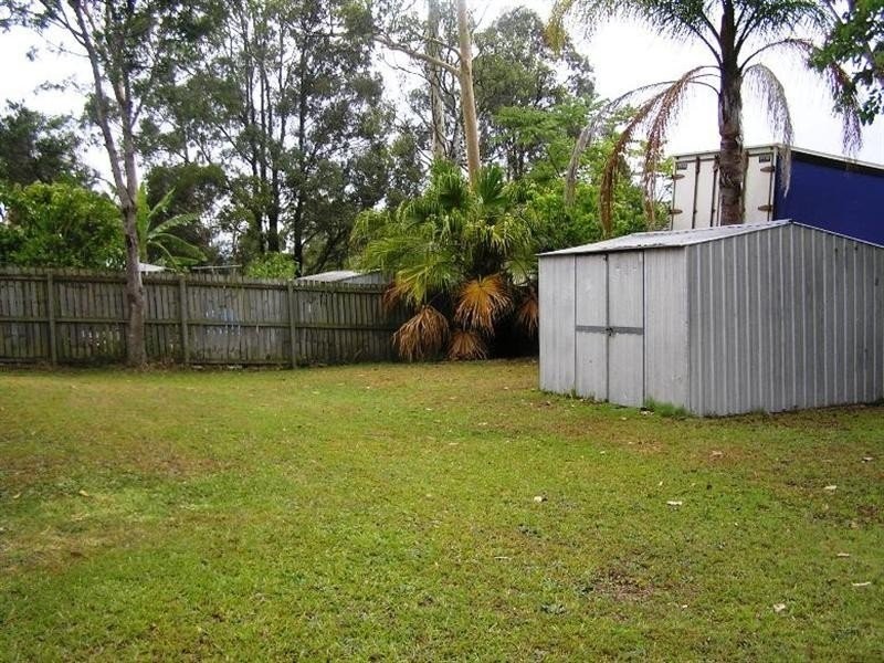 15 Pananche Street, Molendinar QLD 4214