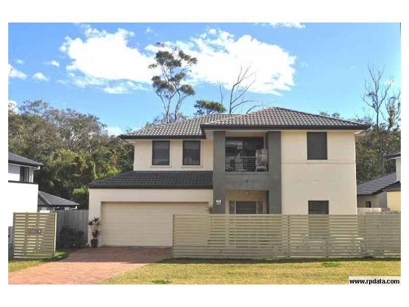 16 Lockwood Place, Molendinar QLD 4214