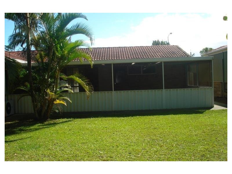 29 Henry Cotton Drive, Parkwood QLD 4214