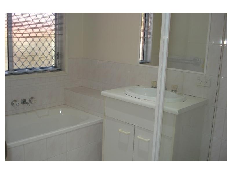 29 Henry Cotton Drive, Parkwood QLD 4214