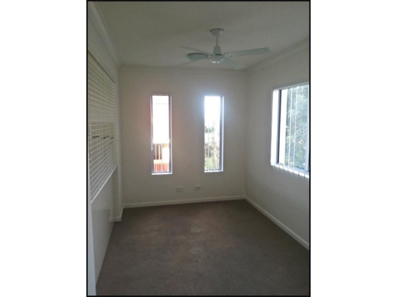 4/3 Brighton Street, Biggera Waters QLD 4216