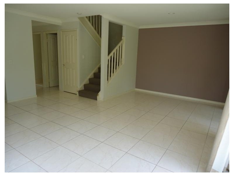 1/56 Daintree Drive, Parkwood QLD 4214