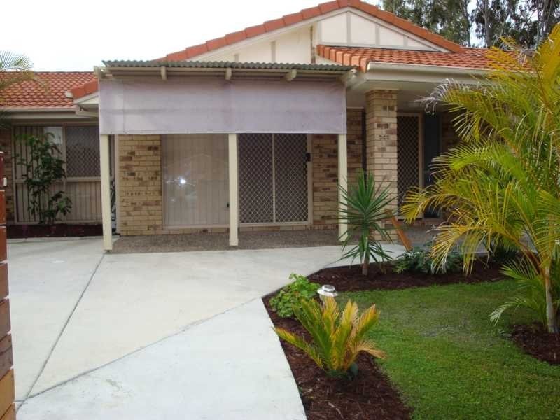 1/1 Gemma Glade, Labrador QLD 4215