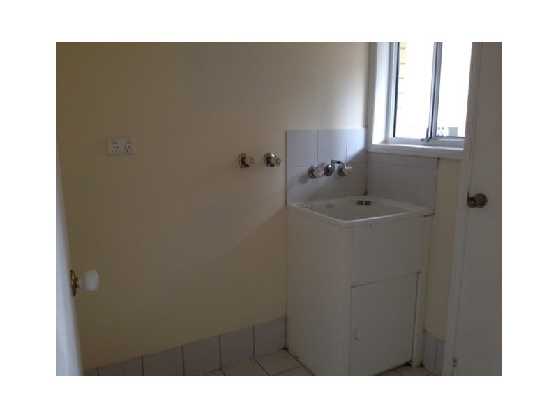 1/348 Government Road, Labrador QLD 4215