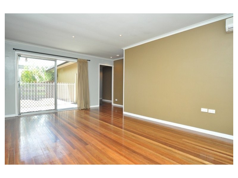 56 Kindra Avenue, Southport QLD 4215