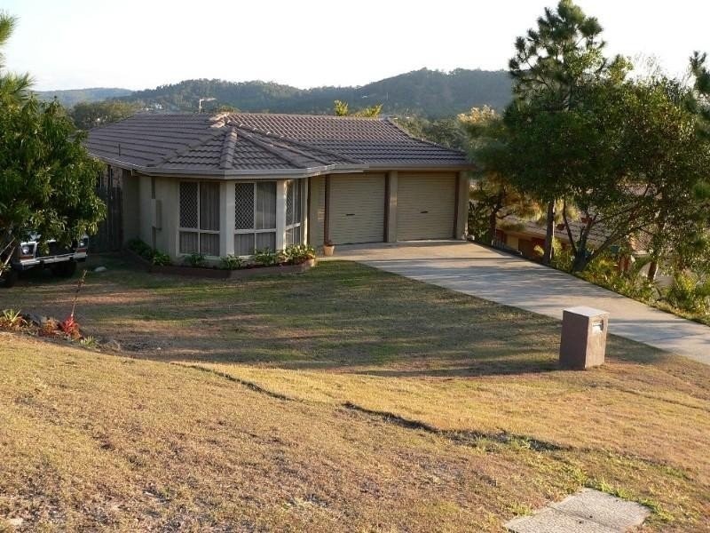 12 Guy Lane, Oxenford QLD 4210