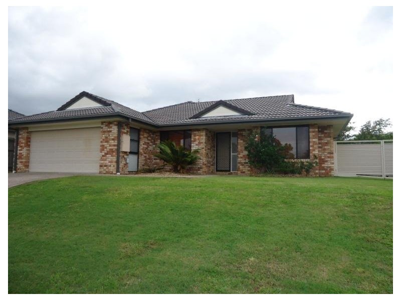 93 Crestwood Drive, Molendinar QLD 4214