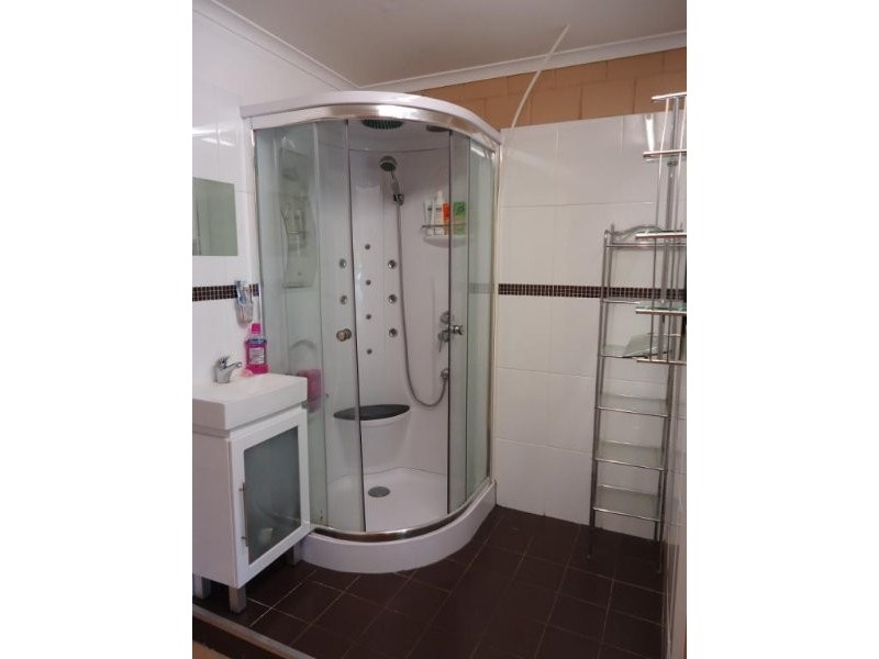 2/5 Orkney Place, Labrador QLD 4215