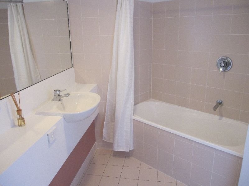 19/52 Back Street, Labrador QLD 4215