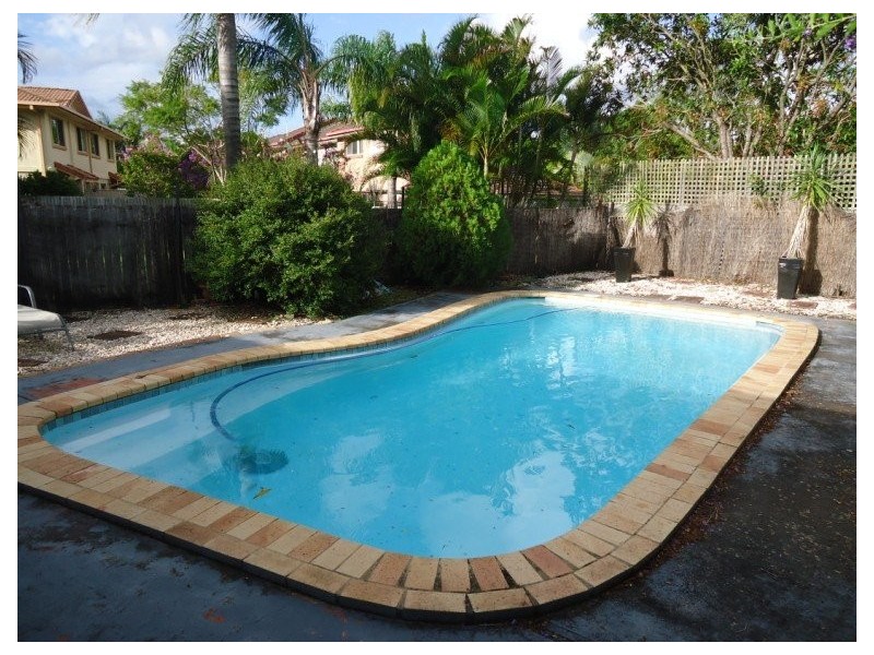 175/31 Usher Avenue, Labrador QLD 4215