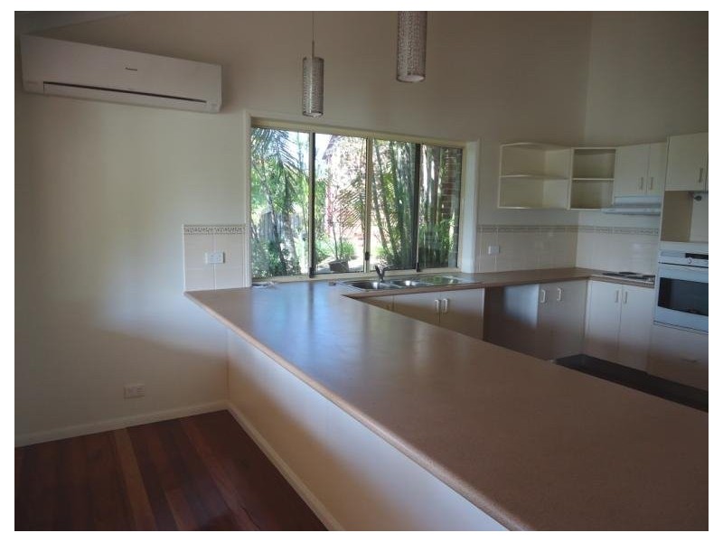 17 Phoenix Steet, Pacific Pines QLD 4211