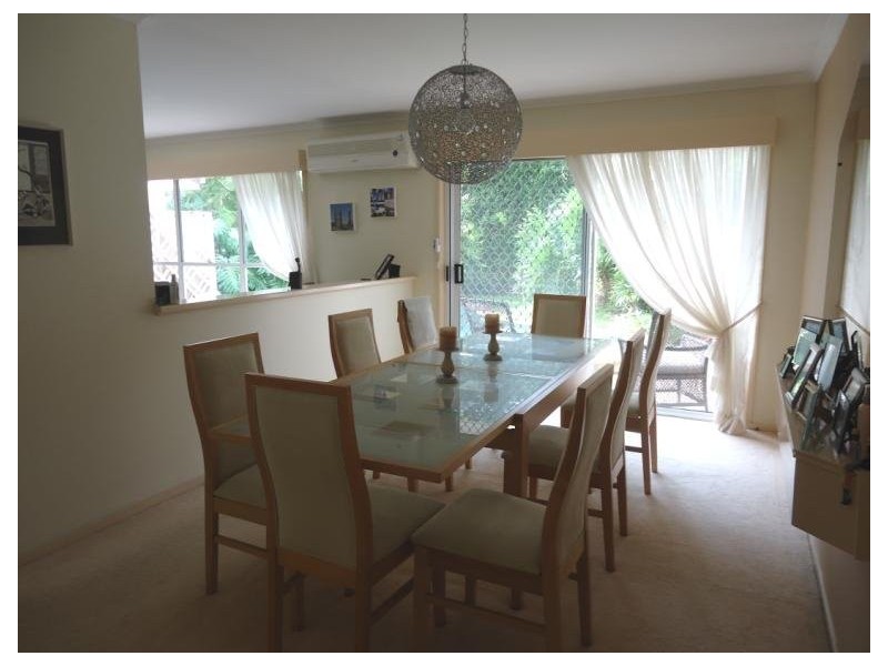 298 Central Street, Arundel QLD 4214